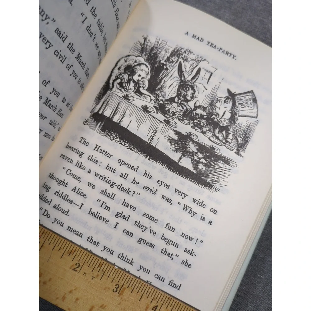 Journeys In Wonderland Lewis Carroll‎ Galley Press Edition Large Print 1988 HC